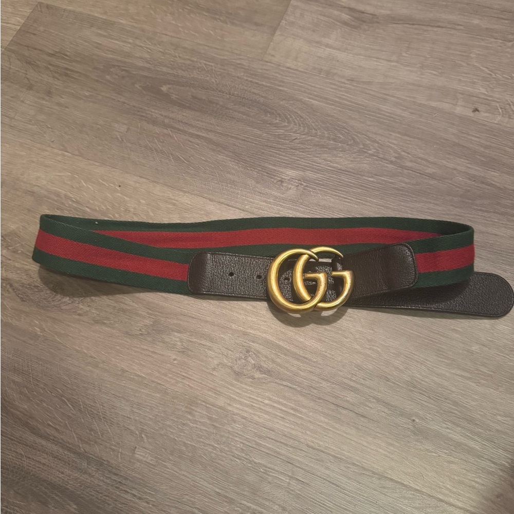 Gucci Gold Buckle Belt with Green Strap